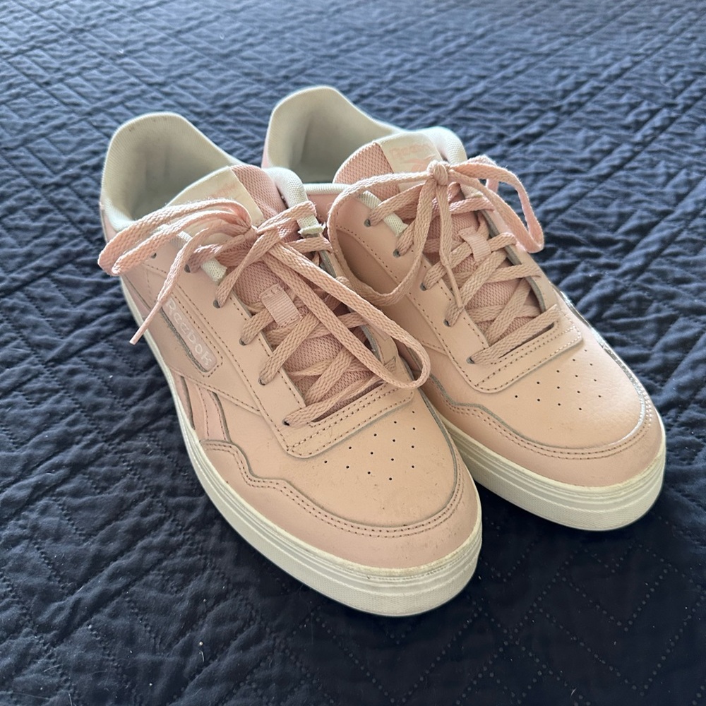 Reebok Women's Court Advance Bold Sneaker Pink